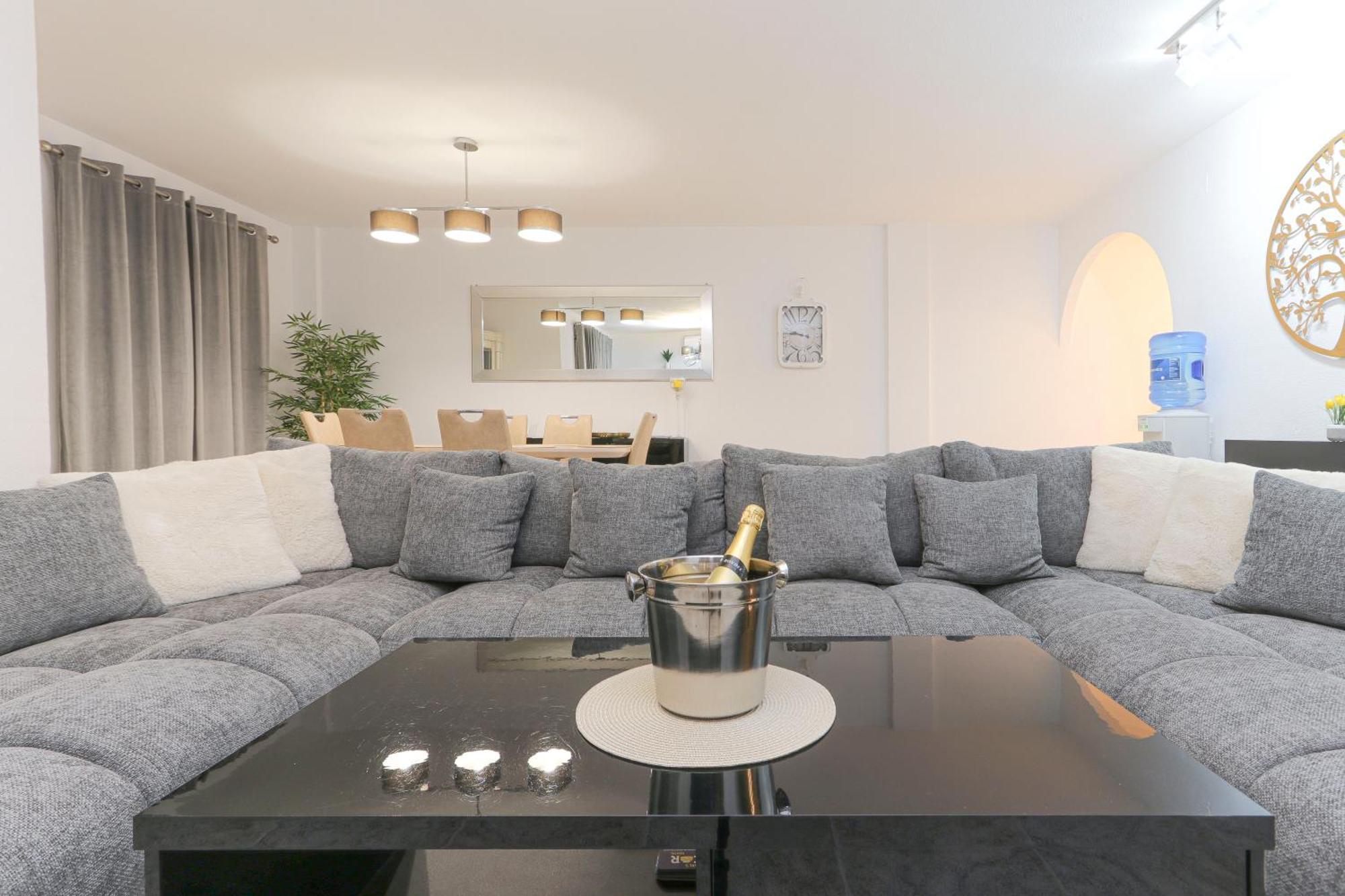 Presidential Suite Villamartin Plaza Av Brisas 67 Alicante Zewnętrze zdjęcie